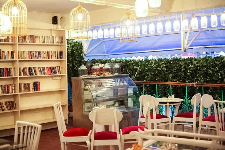 Best European-Themed Cafes in Delhi NCR